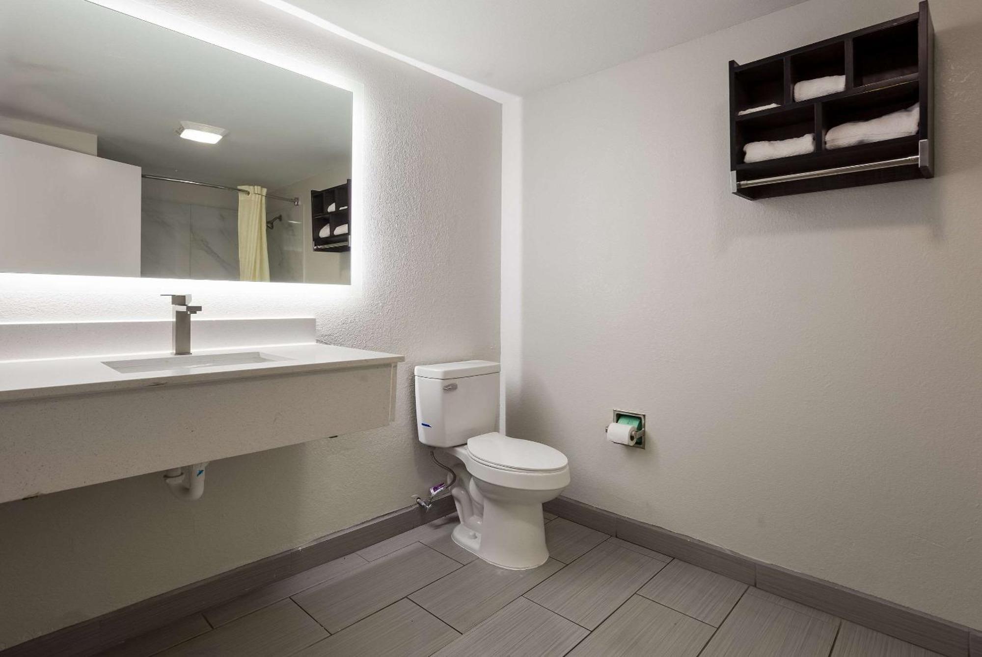 Econo Lodge Mobile Zewnętrze zdjęcie